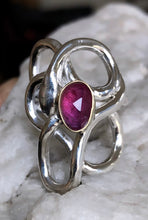 Load image into Gallery viewer, Sapphire Serpent 18kt gold &amp; silver ~ size 7.5