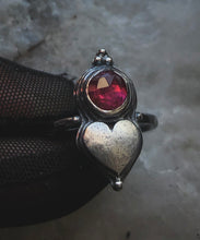 Load image into Gallery viewer, Cupid’s Bow Stacking Ring ~ sz 7.25