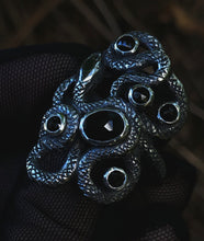 Load image into Gallery viewer, Onyx Seer Serpent size 6.75