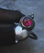 Load image into Gallery viewer, Cupid’s Bow Stacking Ring ~ sz 7.25