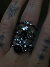 Load image into Gallery viewer, Oak &amp; Diamond stacking ring set ~size 7.25