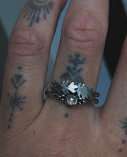 Load image into Gallery viewer, Oak &amp; Diamond stacking ring set ~size 7.25