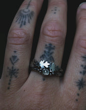 Load image into Gallery viewer, Oak &amp; Diamond stacking ring set ~size 7.25