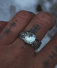Load image into Gallery viewer, Aquamarine frost ring ~ size 7.25