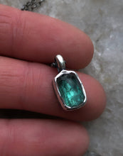 Load image into Gallery viewer, 🌲Evergreen Tourmaline mini charm~ Spruce