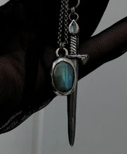 Load image into Gallery viewer, Labradorite Charm necklace