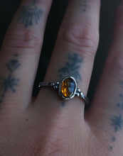 Load image into Gallery viewer, Autumn Ember ~ size 6.75
