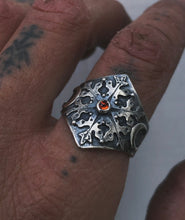 Load image into Gallery viewer, Garnet Snowflake Shield ring 7.75