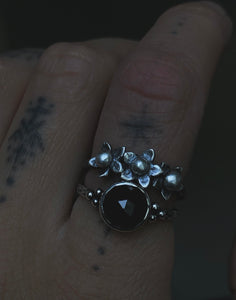 Belladonna Nightshade Onyx Ring ~ Size 6.75