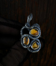Load image into Gallery viewer, Autumn Spice Serpent ~ size 6.5-6.75