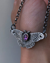 Load image into Gallery viewer, Cecropia + Sapphire Mini smith