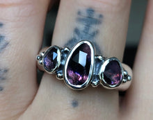 Load image into Gallery viewer, Sapphire Triple stone ring~ sz 7.25