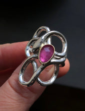 Load image into Gallery viewer, Sapphire Serpent 18kt gold &amp; silver ~ size 7.5