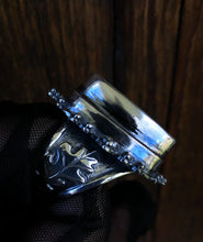 Load image into Gallery viewer, Pumpkin Quartz Ring ~ size 8.25-8.5