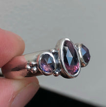 Load image into Gallery viewer, Sapphire Triple stone ring~ sz 7.25