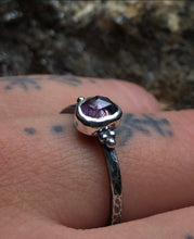 Load image into Gallery viewer, Sapphire Ring ~Size 6.75