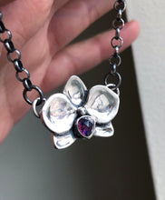 Load image into Gallery viewer, Dark Orchid Choker~ Sapphire