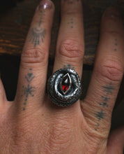 Load image into Gallery viewer, Serpent’s Eye ~ size 6.5