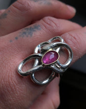 Load image into Gallery viewer, Sapphire Serpent 18kt gold &amp; silver ~ size 7.5