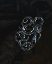 Load image into Gallery viewer, Onyx Seer Serpent size 6.75