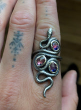 Load image into Gallery viewer, Sapphire Serpent~ sz 7.25