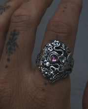 Load image into Gallery viewer, Wildflower Field ~ Size 7