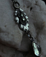 Load image into Gallery viewer, Vapor Orb Weaver Necklace