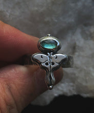 Load image into Gallery viewer, Mini Luna Stacker~Sz 7