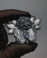 Load image into Gallery viewer, Hydrangea + Sapphire Necklace
