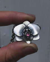 Load image into Gallery viewer, Orchid + Sapphire Necklace