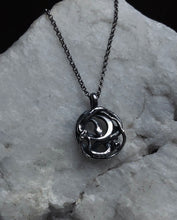 Load image into Gallery viewer, Serpent Medallion