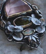 Load image into Gallery viewer, Water Lily Pendant