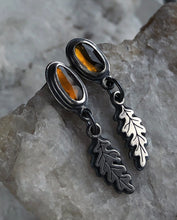 Load image into Gallery viewer, Oak Leaf Earrings