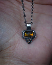 Load image into Gallery viewer, Cathedral Window Mini Charm