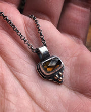 Load image into Gallery viewer, Cathedral Window Mini Charm