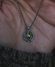 Load image into Gallery viewer, 🌱4/20 Sale~Green Snake Eye Relic