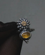Load image into Gallery viewer, Sunflower Stacking Ring~ size 7