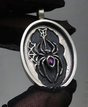 Load image into Gallery viewer, Sapphire Spider Talisman