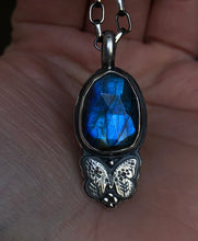 Load image into Gallery viewer, Morpho Butterfly Pendant~ Labradorite