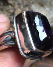 Load image into Gallery viewer, Amethyst Ring