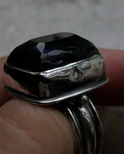 Load image into Gallery viewer, Amethyst Ring