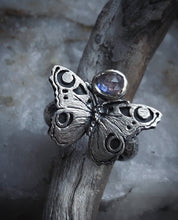 Load image into Gallery viewer, Peacock + Sapphire Ring ~ Size 6.75-7