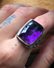 Load image into Gallery viewer, Amethyst Ring