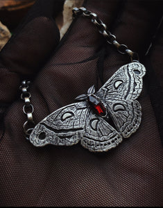 Large Cecropia Moth~ Your choice of stone