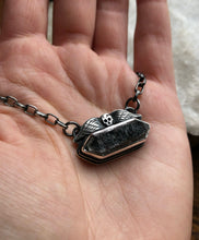 Load image into Gallery viewer, Quartz Memento Mori Necklace