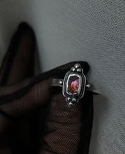 Load image into Gallery viewer, Spinel Stainglass Window Stacking Ring ~7.5