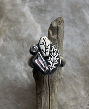 Load image into Gallery viewer, Graveyard Ring Size 7.5 ~ Spinel &amp; Diamond