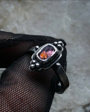 Load image into Gallery viewer, Spinel Stainglass Window Stacking Ring ~7.5