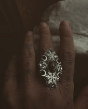 Load image into Gallery viewer, Krampus Snowflake Ring ~ 7.25 7.5