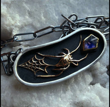 Load image into Gallery viewer, Tourmaline &amp; Gold Spider Necklace